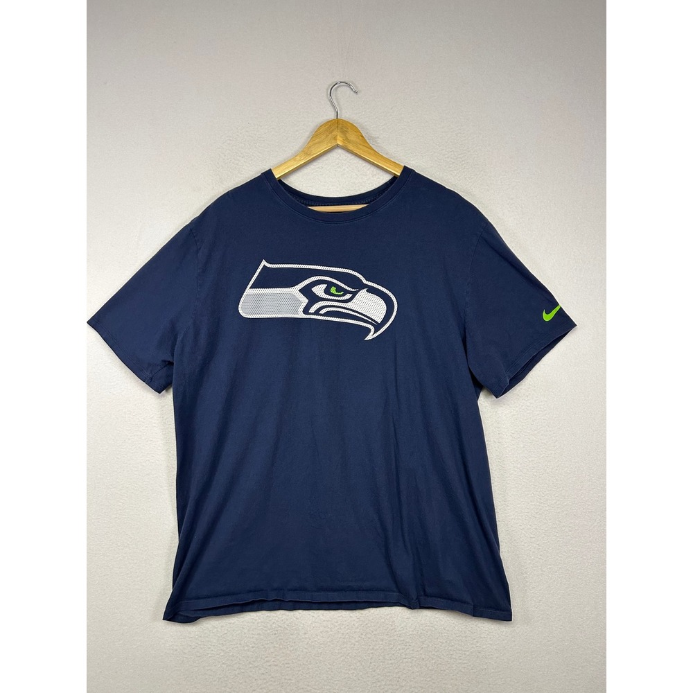 Gameday Nike Seattle Seahawks Men XXL Navy Blue NFL Athletic Cut Graphic T-Shirt